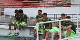 Grafite apareceu no gramado do Arruda para iniciar os trabalhos espec�ficos, enquanto Bruno Moraes e o restante dos jogadores que atuaram frente ao Atl�tico-PR limitaram-se a trabalhos na academia antes de subirem o campo para apenas assistir �s atividades do restante do elenco