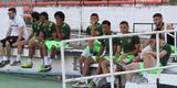 Grafite apareceu no gramado do Arruda para iniciar os trabalhos espec�ficos, enquanto Bruno Moraes e o restante dos jogadores que atuaram frente ao Atl�tico-PR limitaram-se a trabalhos na academia antes de subirem o campo para apenas assistir �s atividades do restante do elenco