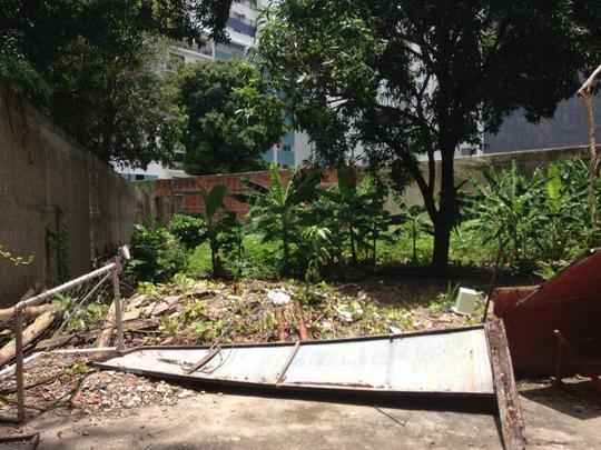 Clube tem investido no reforço da estrutura de concreto armado do estádio. Em paralelo, outras medidas estão sendo planejadas, como a troca do sistema de iluminação e do setor de cadeiras. Quanto ao gramado, último passo da obra, material sintético utilizado na Arena da Baixada agradou a direção