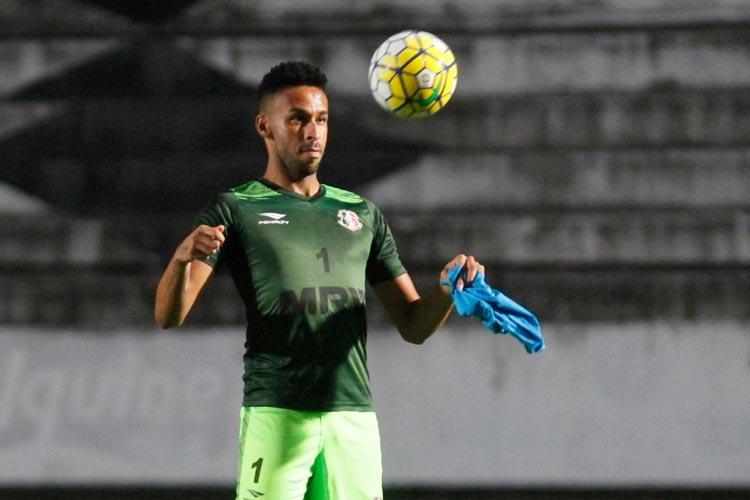 O zagueiro Wellington Silva teve poucas oportunidades durante a temporada do Santa, mesmo assim no conseguiu render o esperado e no se firmou como titular em nenhum momento na equipe. 