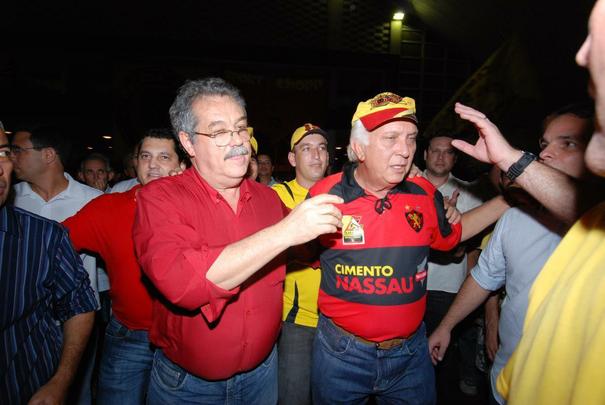 O ano de 2008 trouxe o recorde de votos válidos em eleições do Sport até hoje: 3.456 votos. Naquele ano, com o apoio do então campeão da Copa do Brasil Milton Bivar, a chapa de Silvio Guimarães (Continuidade e Trabalho) levou o pleito com 2.614 votos (75,63%), contra Homero Lacerda (União e Pelo Sport Tudo) - 842 votos (24,36%)