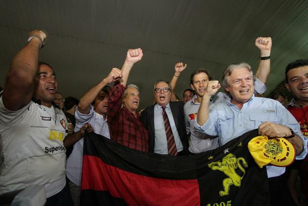 As eleies de 2012 foram as mais acirradas dos ltimos anos. Foram 3.441 votos com vitria da chapa de Luciano Bivar (Sport de Verdade) com 1.971 (57,27%).
Homero Lacerda (Sport Vencedor) ficou com 1.470 votos (42,72%)