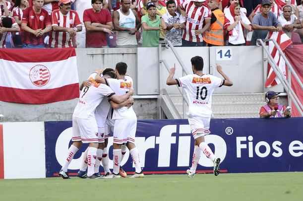 Em confronto decisivo pelo acesso  Srie A, o Timbu perdeu por 2 a 0 para o Oeste e deixa escapar chance de ascender  elite do Brasileiro