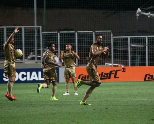 Em confronto decisivo contra o rebaixamento, precisando somente de uma vitória para garantir a permanência na Série A, o Sport empatou com o América-MG em 2 a 2 no Independência