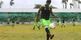 Santa Cruz viaja para Itu, subsede da competi��o da Copa S�o Paulo de Futebol J�nior, com uma delega��o de 20 jogadores e outros cinco integrantes da comiss�o t�cnica