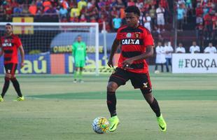 Referncia no Sport e liderana dentro de campo, Rithely mantm contrato com o clube pernambucano at abril de 2019. O jogador, contudo, tornou-se alvo de constante assdio dos clubes do eixo Sul-Sudeste. Recebeu propostas do Corinthians, Atltico-MG e Internacional ao fim de 2016, que esbarraram na alta multa rescisria do atleta. Dando por fim as especulaes, o Sport renovou com o volante at 2022 e acertou a compra dos 50% restantes de seus direitos. Ficando agora, portanto, com os 100%. 