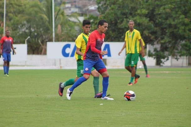 Em partida dividida em três tempos no CT Wilson Campos, o Alvirrubro garantiu a vitória por 3 a 0
