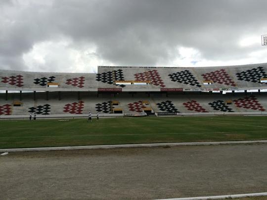 A comisso patrimonial do clube realizou reparos no gramado, iluminao, acesso ao estdio e ainda trabalhou em reformas no banheiro. O elenco coral j voltou a trabalhar no estdio e far o primeiro jogo em 2017 no dia 21, contra o Paysandu, pela Taa Asa Branca