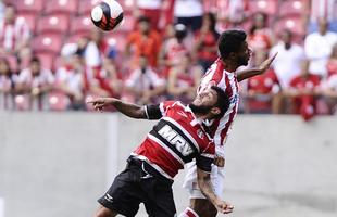 Náutico e Santa Cruz fizeram um clássico bastante equilibrado e pegado dentro de campo na estreia dos clubes no Campeonato Pernambucano 2017