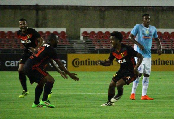 Sport fez um ótimo segundo tempo, se impôs frente ao adversário e garantiu a classificação de maneira justa diante do CSA na noite desta quarta-feira