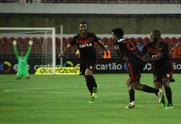Sport fez um ótimo segundo tempo, se impôs frente ao adversário e garantiu a classificação de maneira justa diante do CSA na noite desta quarta-feira