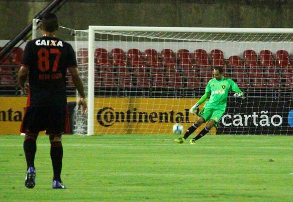 Sport fez um ótimo segundo tempo, se impôs frente ao adversário e garantiu a classificação de maneira justa diante do CSA na noite desta quarta-feira