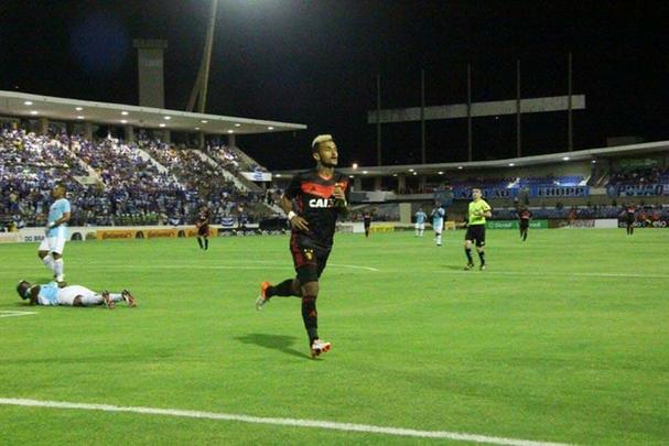 Sport fez um ótimo segundo tempo, se impôs frente ao adversário e garantiu a classificação de maneira justa diante do CSA na noite desta quarta-feira