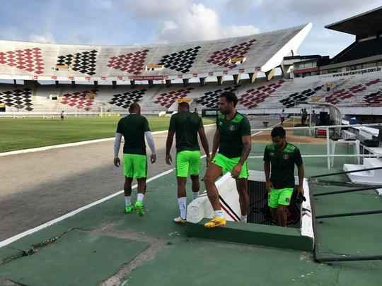 Novos contratados pela diretoria coral começaram a trabalhar sob o comando do técnico Vinícius Eutrópio no Arruda