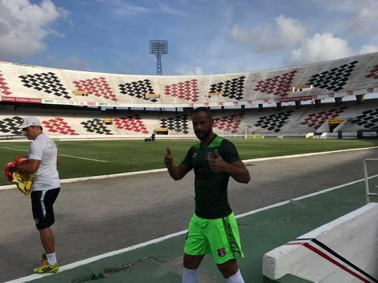 Novos contratados pela diretoria coral começaram a trabalhar sob o comando do técnico Vinícius Eutrópio no Arruda