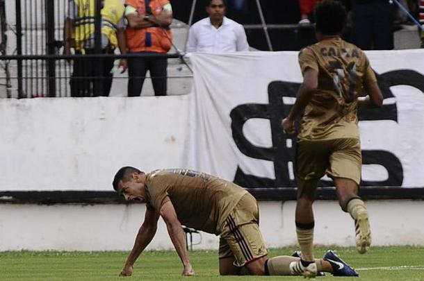 No primeiro Clssico das Multides da temporada, Tricolor e Rubro-negro ficaram no empate no Arruda com gols de Halef Pitbull e Diego Souza 