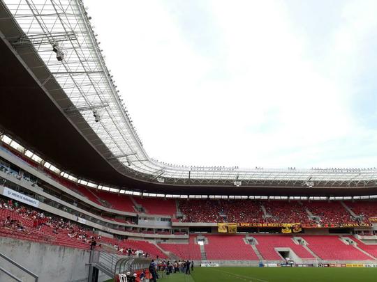 Torcidas de Náutico e Sport vão em pequeno número para duelo na Arena de Pernambuco