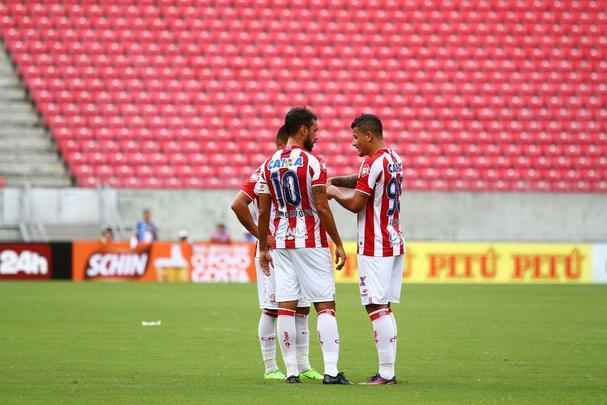 Nutico recebe o Sport na Arena de Pernambuco