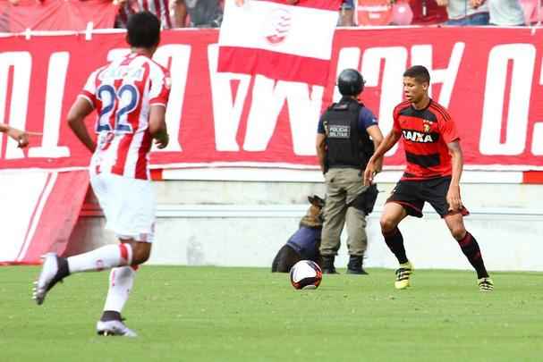 Nutico recebe o Sport na Arena de Pernambuco