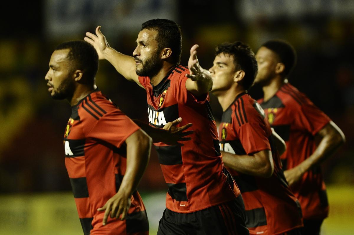 Com a vitria sobre a Juazeirense por 5 a 0 na Ilha do Retiro, o Sport garantiu a classificao antecipada para as quartas de final da Copa do Nordeste