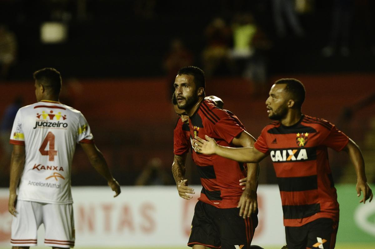 Com a vitria sobre a Juazeirense por 5 a 0 na Ilha do Retiro, o Sport garantiu a classificao antecipada para as quartas de final da Copa do Nordeste