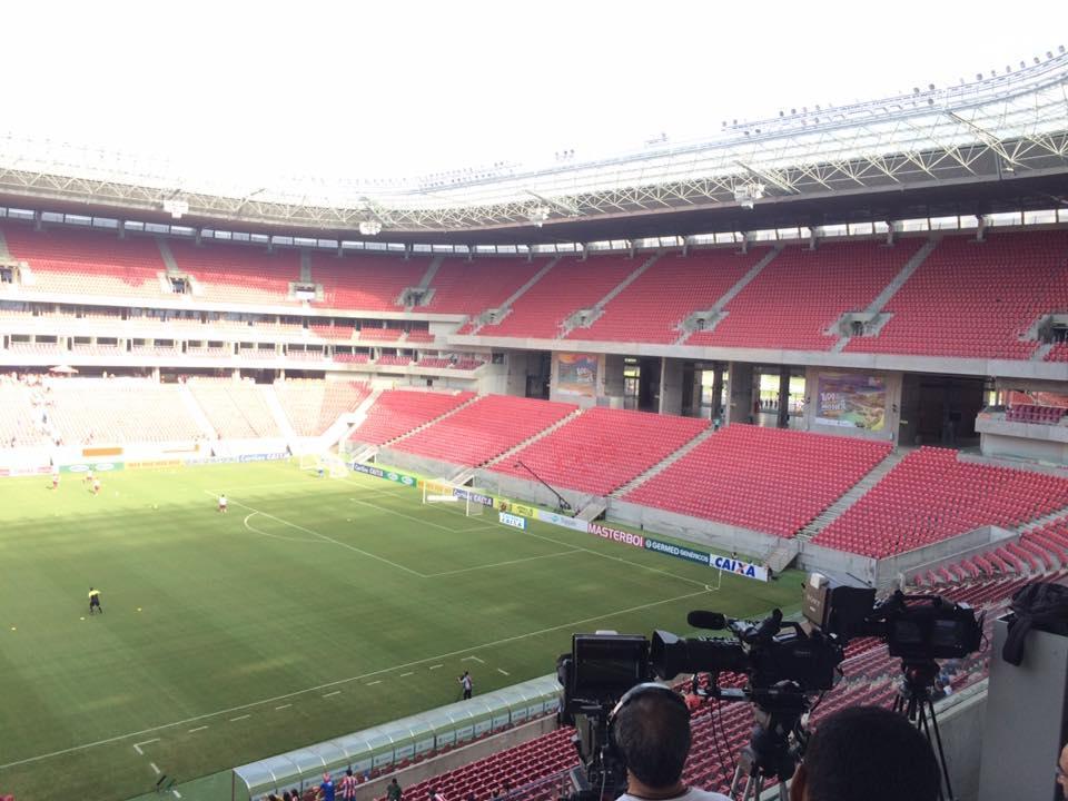 Torcidas do Nutico e do Santa Cruz se mostraram bastante confiantes no resultado positivo antes do apito inicial da partida