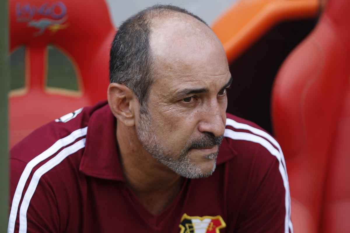 Nutico e Santa Cruz fizeram uma partida de bastante movimentao, em mais um Clssico das Emoes vlido pela Copa do Nordeste 2017