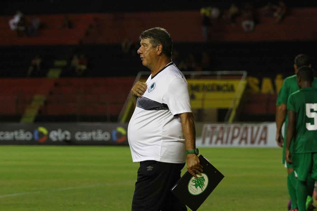 Aps construir a boa vantagem de 3 a 0 no primeiro jogo, Leo voltou a vencer em casa, com gol de Diego Souza e sua partida de despedida antes de se apresentar  seleo brasileira para os jogos contra Uruguai e Paraguai.