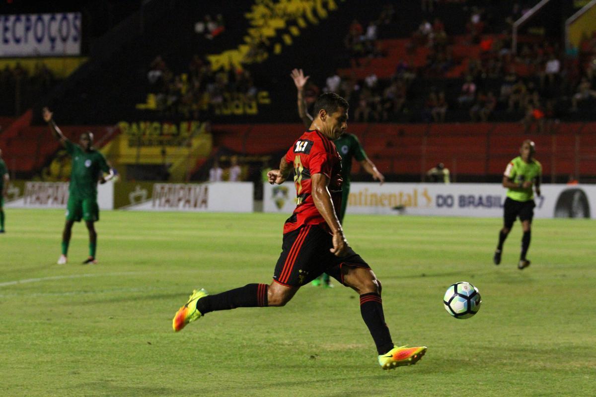 Aps construir a boa vantagem de 3 a 0 no primeiro jogo, Leo voltou a vencer em casa, com gol de Diego Souza e sua partida de despedida antes de se apresentar  seleo brasileira para os jogos contra Uruguai e Paraguai.