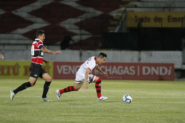 Santa Cruz entrou em campo precisando de apenas um empate para se garantir nas quartas de final da Copa do Nordeste