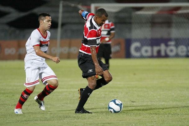 Santa Cruz entrou em campo precisando de apenas um empate para se garantir nas quartas de final da Copa do Nordeste