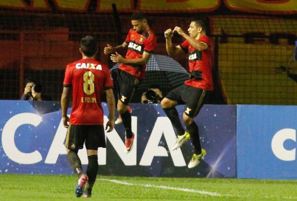 Na segunda fase da Copa Sul-Americana de 2017, o Sport recebeu o Arsenal de Sarand, da Argentina. Durante todo o jogo, o Leo da Ilha foi superior e venceu por 2 a 0 com gols do atacante Andr 
