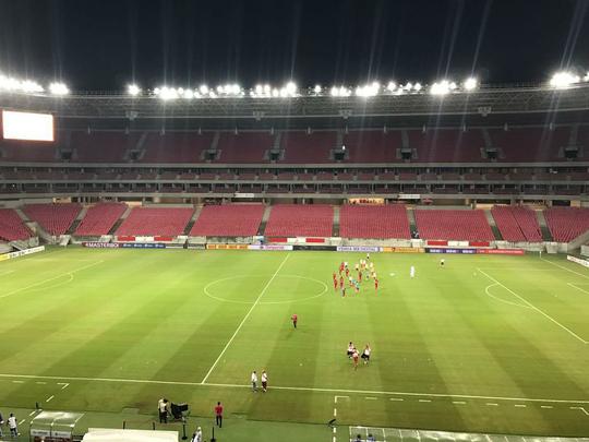 Em jogo tecnicamente fraco, Náutico e Central duelaram perante a uma Arena de Pernambuco às moscas pelo Campeonato Pernambucano