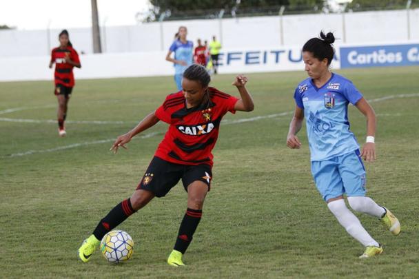 Em confronto vlido pela stima rodada do Campeonato Brasileiro Feminino 2017, as rubro-negras venceram as tabocas por 3 a 1 no Estdiio Barboso, em Ch Grande