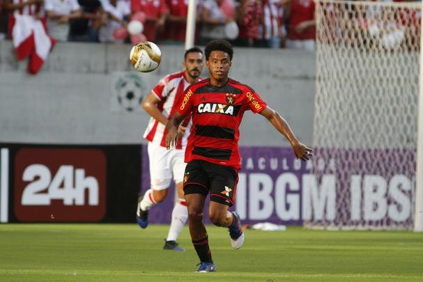 Jogo foi marcado pelo equilbrio, principalmente, no primeiro tempo. Nutico abriu o placar, com Giovanni, mas logo em seguida o Sport chegou ao empate, com o zagueiro Matheus Ferraz