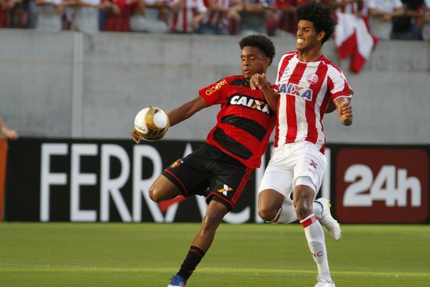 Jogo foi marcado pelo equilbrio, principalmente, no primeiro tempo. Nutico abriu o placar, com Giovanni, mas logo em seguida o Sport chegou ao empate, com o zagueiro Matheus Ferraz