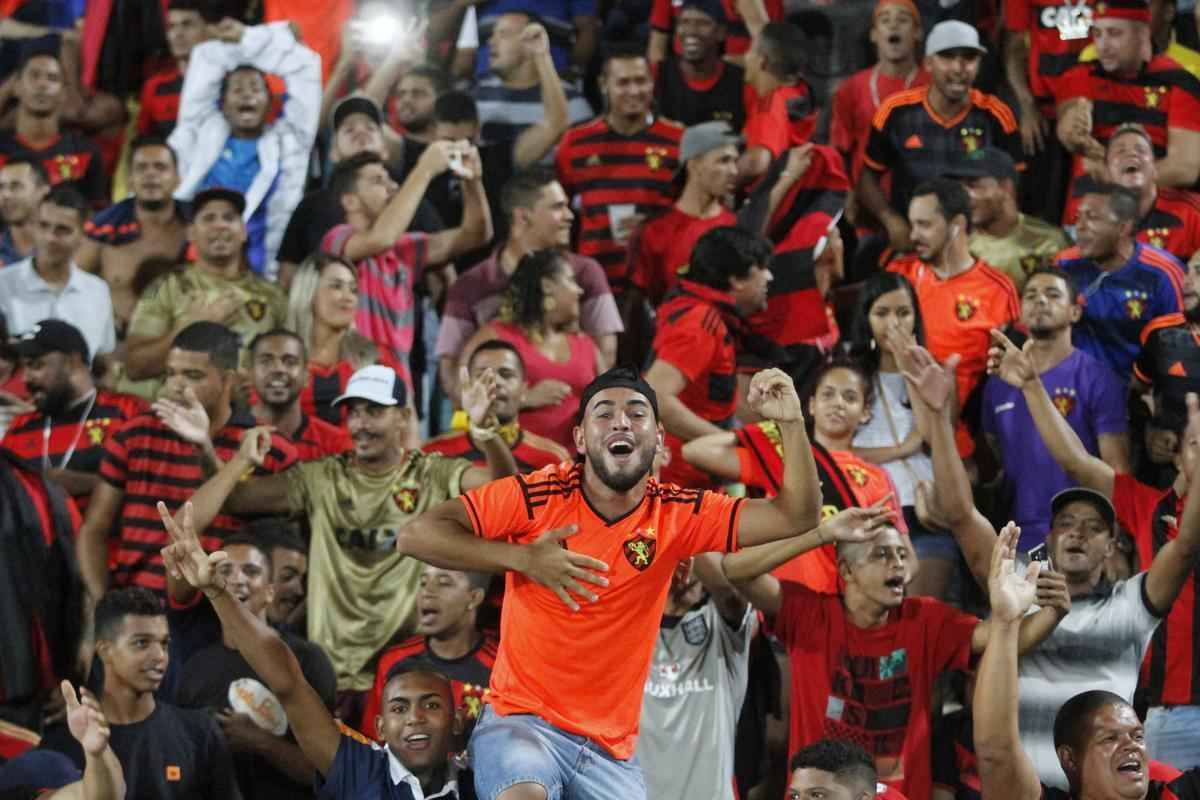 Duelo entre Santa Cruz e Sport vale uma vaga na final da Copa do Nordeste 2017