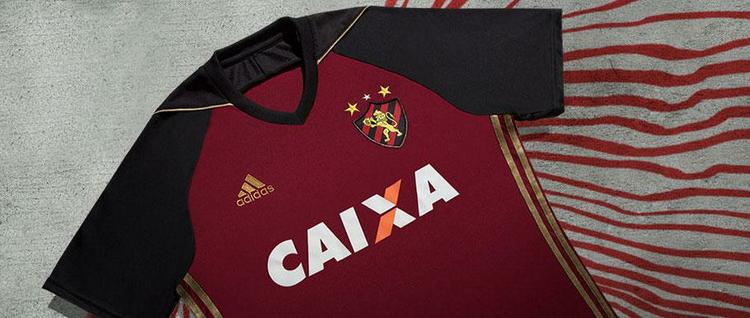 O terceiro padrão do Sport para 2017 foi apresentado no site da Adidas antes do previsto. A camisa é vermelha, com mangas pretas e detalhes em dourado.