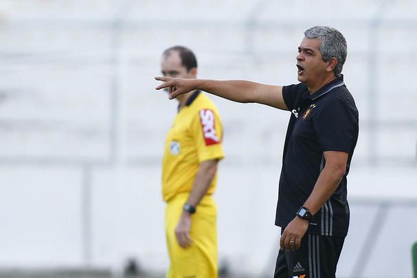 Em jogo muito ruim, Sport é atropelado pela Ponte Preta