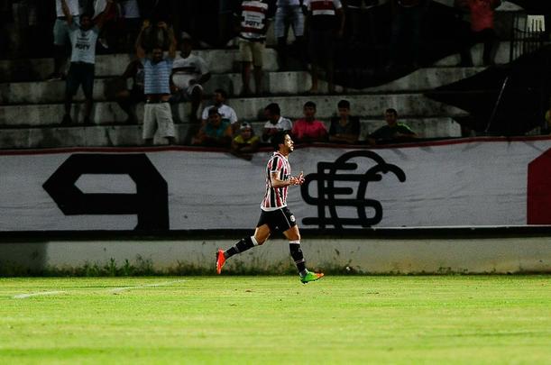 Em jogo com poucos torcedores no Arruda, equipes duelam pela vaga no pré-Nordestão da próxima temporada, diminuindo o prejuízo no orçamento de 2018.