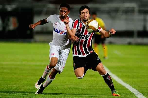 Em jogo com poucos torcedores no Arruda, equipes duelam pela vaga no pré-Nordestão da próxima temporada, diminuindo o prejuízo no orçamento de 2018.