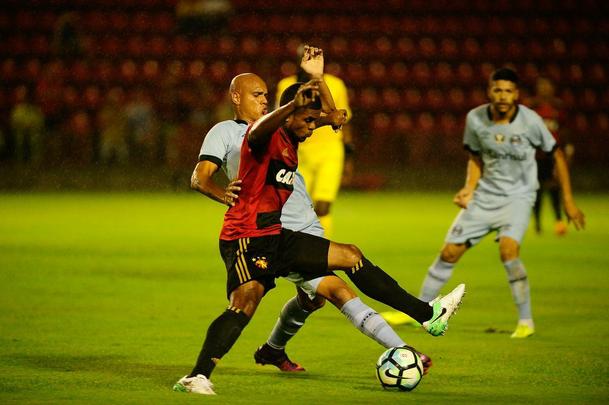Com três gols do atacante André, Sport vence os reservas do Grêmio por 4 a 3, na Ilha do Retiro
