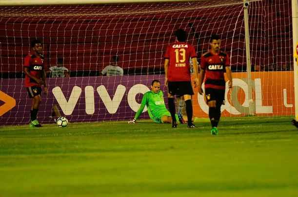 Com três gols do atacante André, Sport vence os reservas do Grêmio por 4 a 3, na Ilha do Retiro