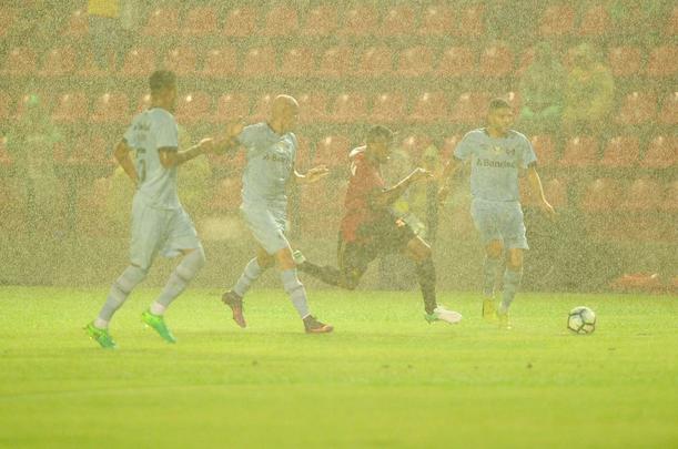 Com três gols do atacante André, Sport vence os reservas do Grêmio por 4 a 3, na Ilha do Retiro