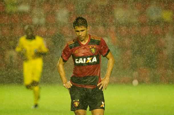 Com três gols do atacante André, Sport vence os reservas do Grêmio por 4 a 3, na Ilha do Retiro