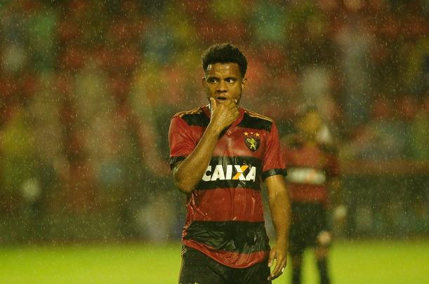 Com três gols do atacante André, Sport vence os reservas do Grêmio por 4 a 3, na Ilha do Retiro