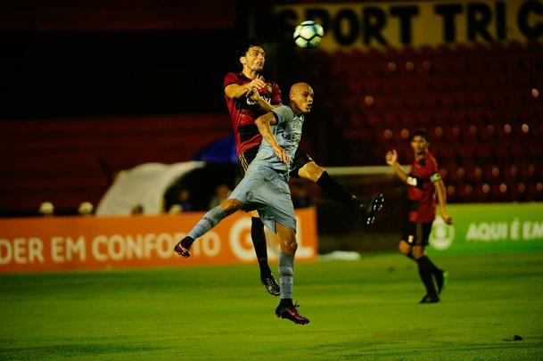 Com três gols do atacante André, Sport vence os reservas do Grêmio por 4 a 3, na Ilha do Retiro