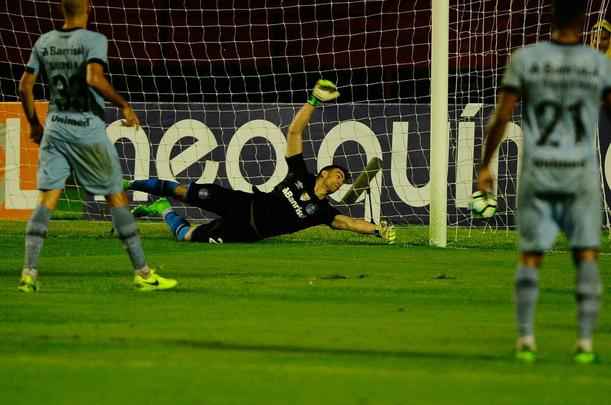 Com três gols do atacante André, Sport vence os reservas do Grêmio por 4 a 3, na Ilha do Retiro