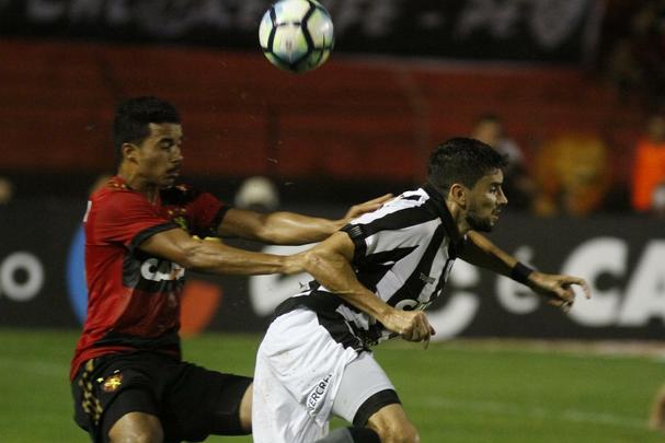 Na estreia de Vanderlei Luxemburgo no comando, Sport tentou reverter desvantagem de 2 a 1, construda no primeiro duelo, para avanar s quartas de finais da Copa do Brasil. Acabou dominado no primeiro tempo pelo Botafogo e comeou perdendo, com gol de Roger. Leo ainda teve Rogrio expulso, mas reagiu. Conseguiu o empate com Durval. Entretanto, o gol no foi o suficiente para evitar a eliminao.