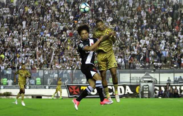 Lus Fabiano marcou o primeiro gol do jogo, de cabea, no segundo tempo. Em contra-ataque, Douglas marcou o segundo do Vasco na partida, enquanto Andr, de pnalti, j perto do fim, descontou para o Leo.